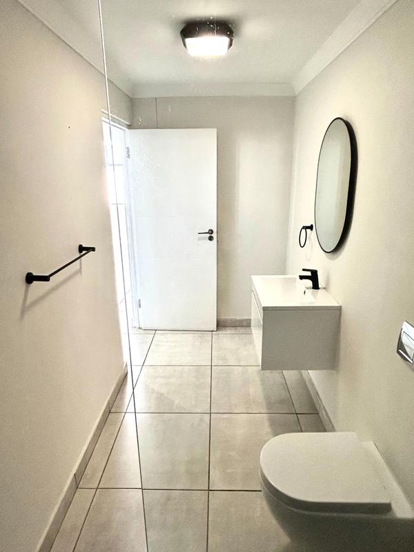 To Let 3 Bedroom Property for Rent in Somerset West Western Cape